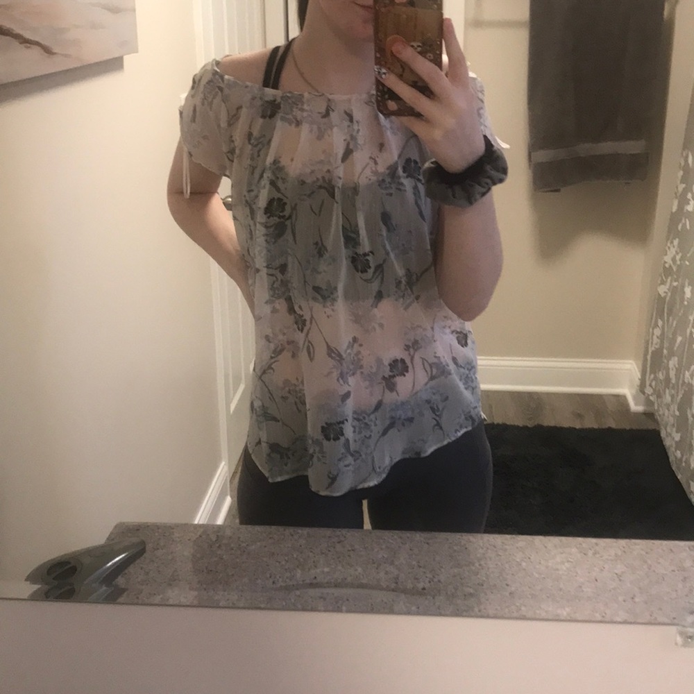 Lauren Conrad blouse
